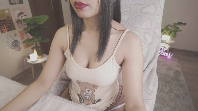 NaughtyNoori's Streamate show and profile