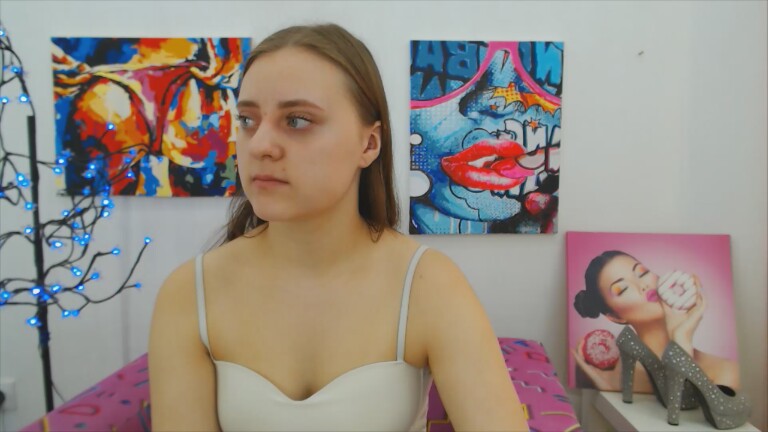 ArinaBelly's Streamate show and profile