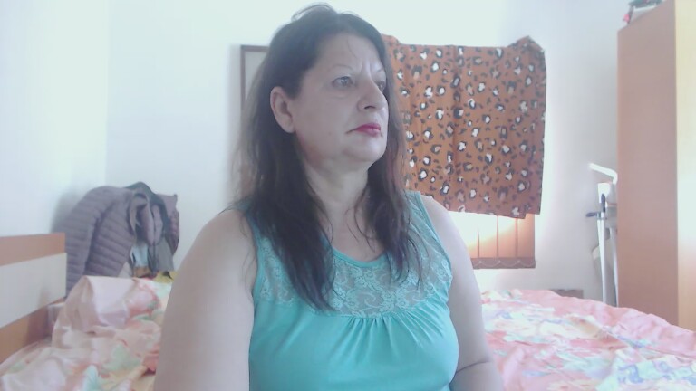 ExtasyMature's Streamate show and profile