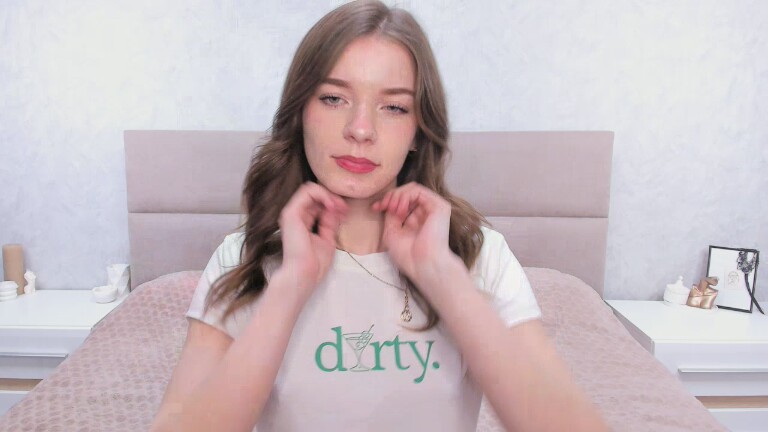 MYasmina's Streamate show and profile