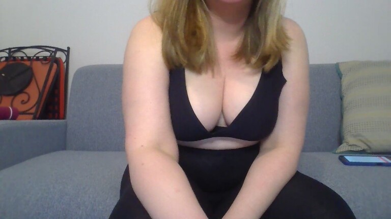 CharlotteBelleX's Streamate show and profile