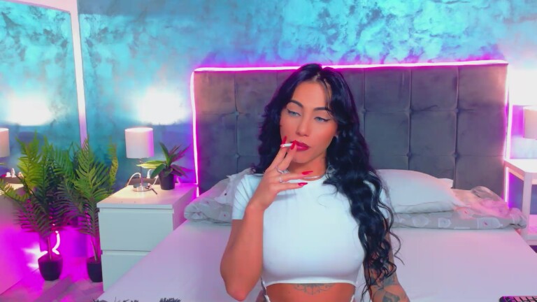 Hazzell's Streamate show and profile