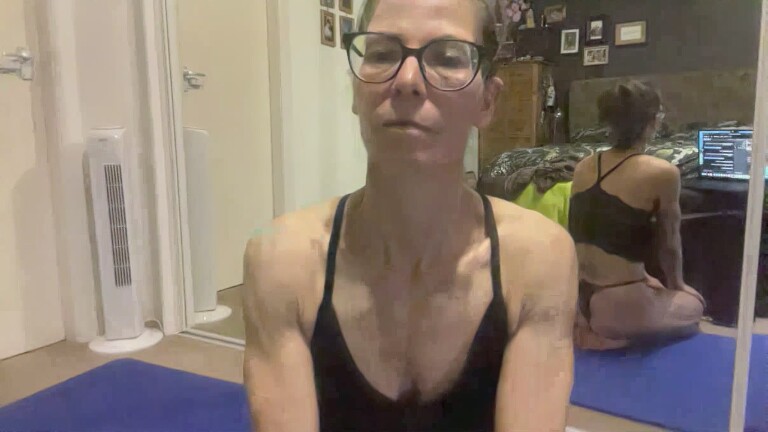 Dixie_Milf's Streamate show and profile